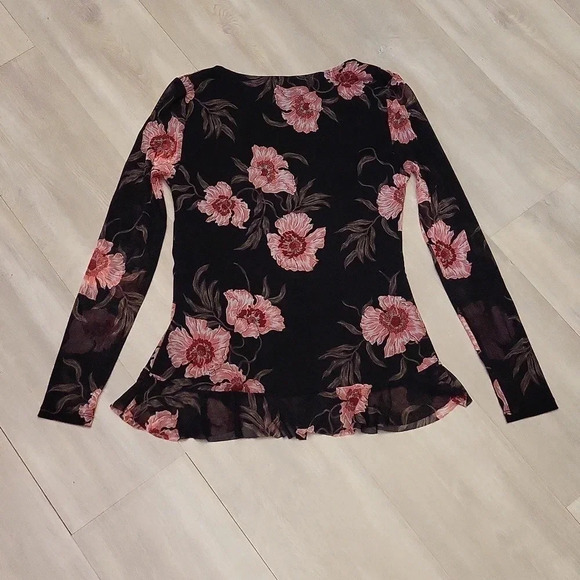 🛍INC International Concepts Sheer‎ Sleeved Black Floral Blouse Womens Size XS - Picture 4 of 4